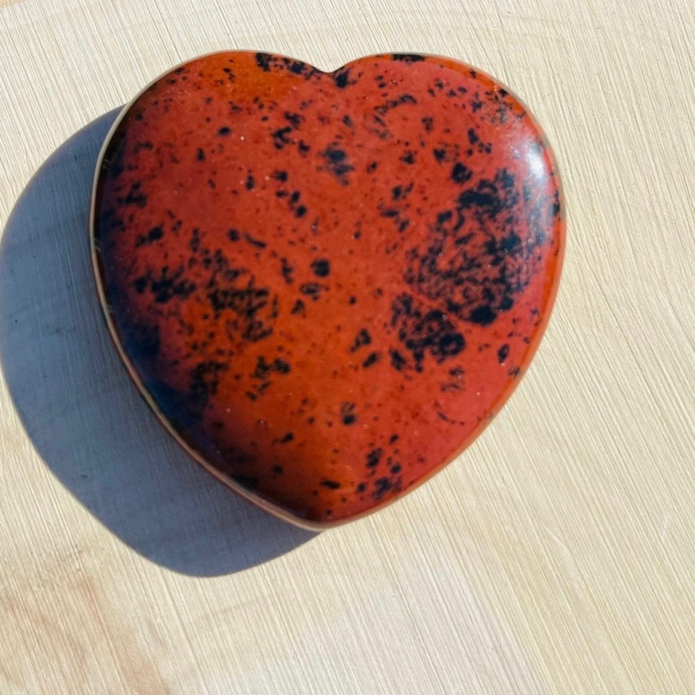 Mahogany obsidian heart worry stone - Picture 1 of 1
